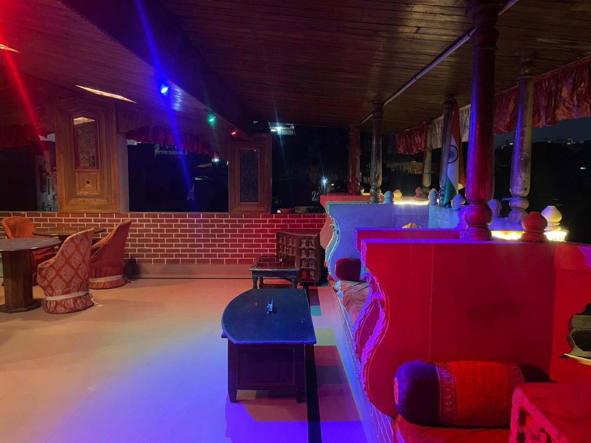 Hotel Twilight Jaisalmer Buitenkant foto
